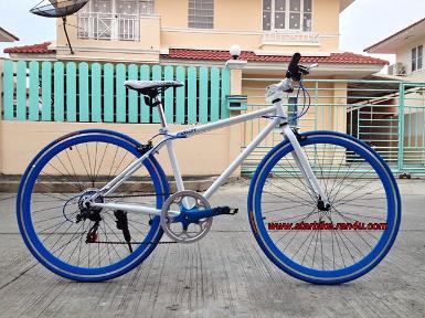 ไฮบริดสีเจ็บ! จักรยานไฮบริด เกียร์ 7 สปีด แกนดุมปลด ล้อ 700c. P260